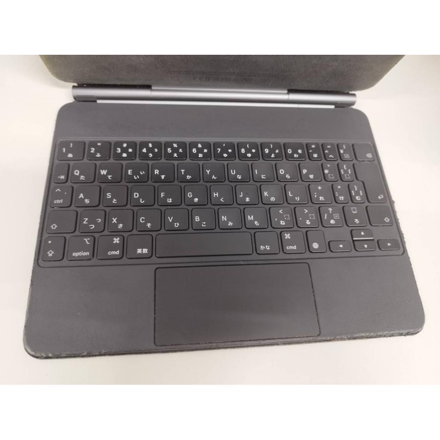 中古美品Apple アップルマジックキーボード MXQT2J/A A2261 Apple iPad Magic Keyboard/A2261/11インチ/日本語配列〈MXQT2J/A〉(1