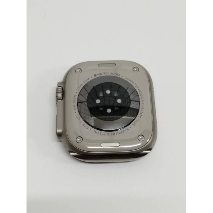 美品】Apple Watch Ultra/GPS+セルラー/49mm/A2684/チタニウム〈MNHG3J