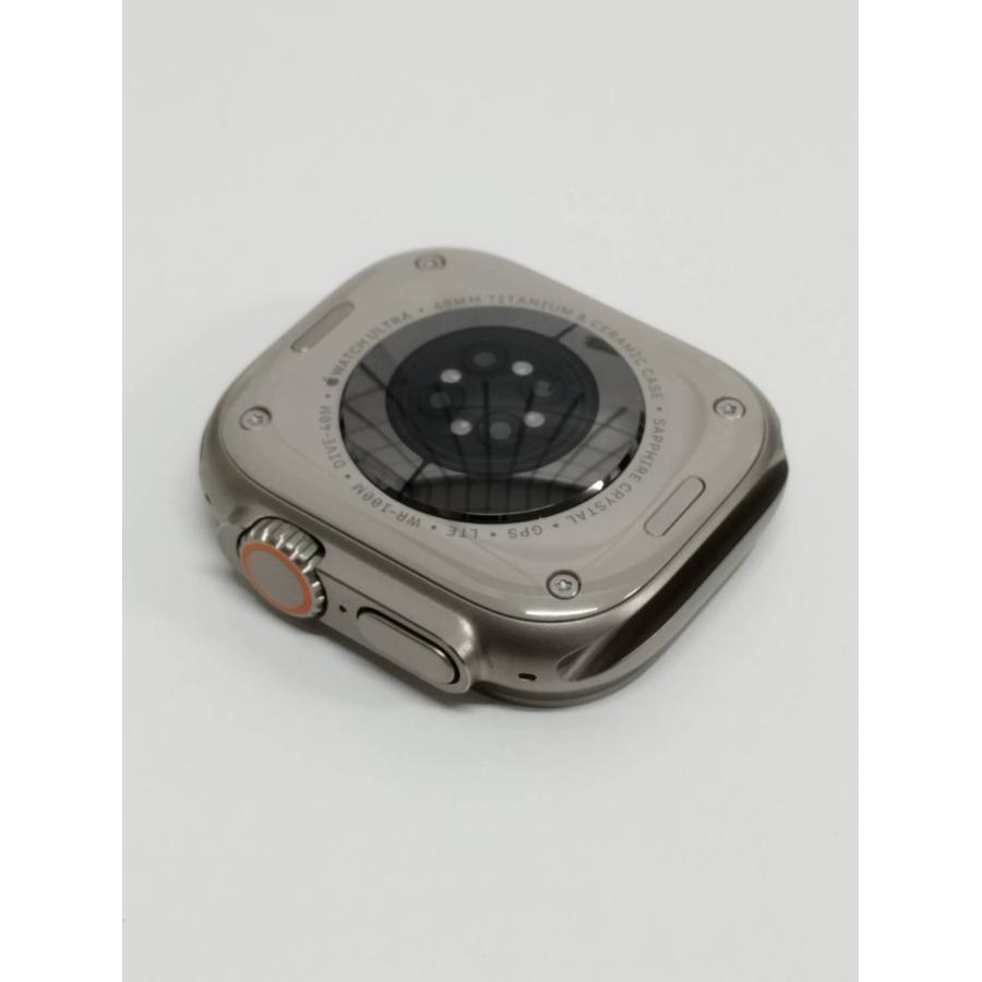 美品】Apple Watch Ultra/GPS+セルラー/49mm/A2684/チタニウム〈MNHG3J