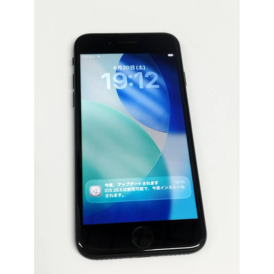 【SIMフリー】iPhone SE 第3世代/A2782/64GB/ミッドナイト〈MMYC3J/A〉バッテリー82％ SIMフリー】iPhone SE 第3世代/A2782/64GB/ミッドナイト〈NMYC3J/A