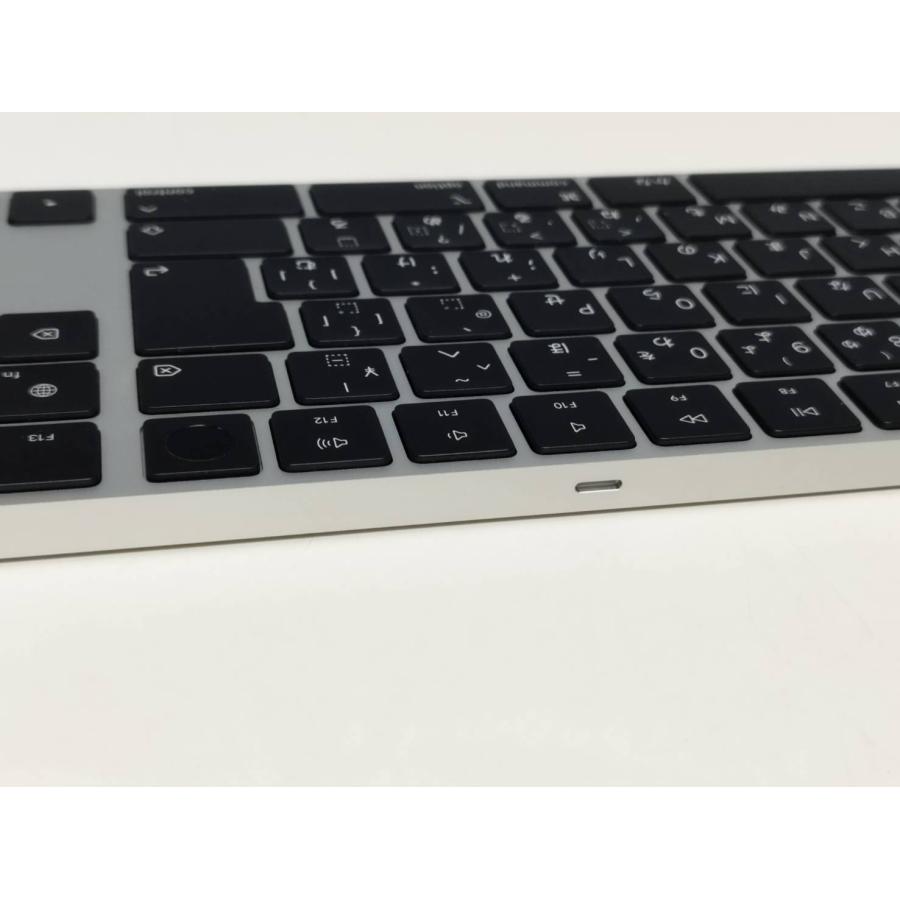 ほぼ未使用Apple Magic Keyboard A2520 日本語配列 Apple Magic Keyboard テンキー付き A2520 日本語配列 : 中古