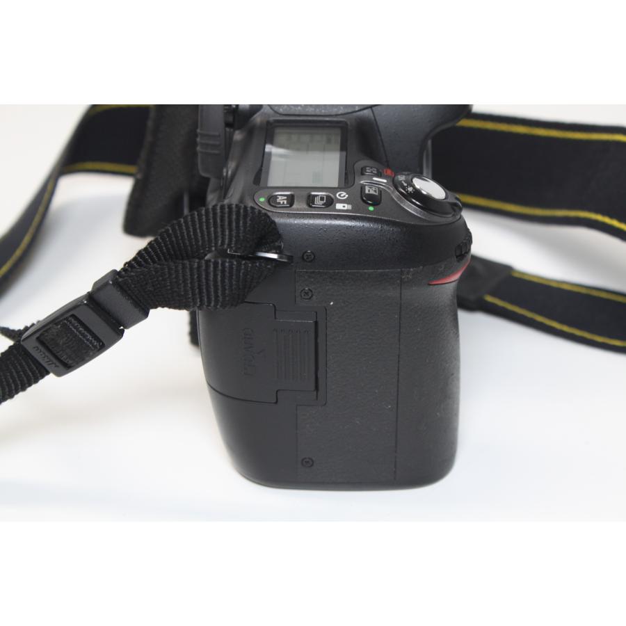 カメラストラップ、16GBのSDカード付き良品】Nikon ニコン D80 ボディ