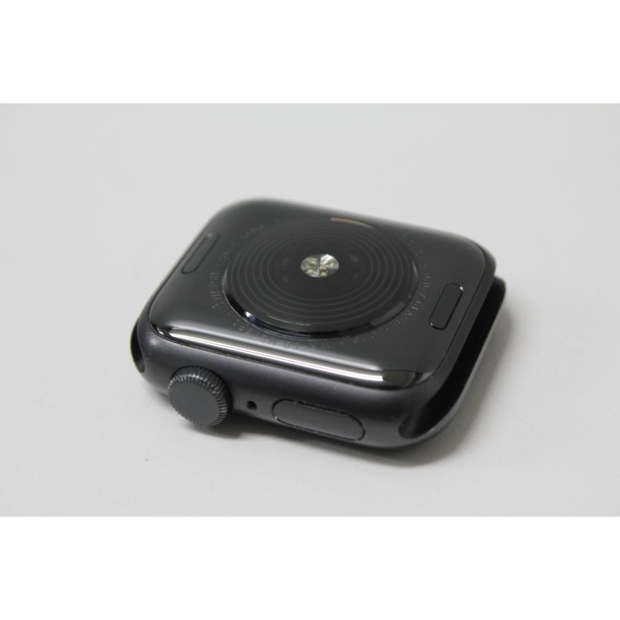 Apple Watch SE（第1世代）GPS/40mm/A2351〈MYDP2J/A〉(5) : 中古 