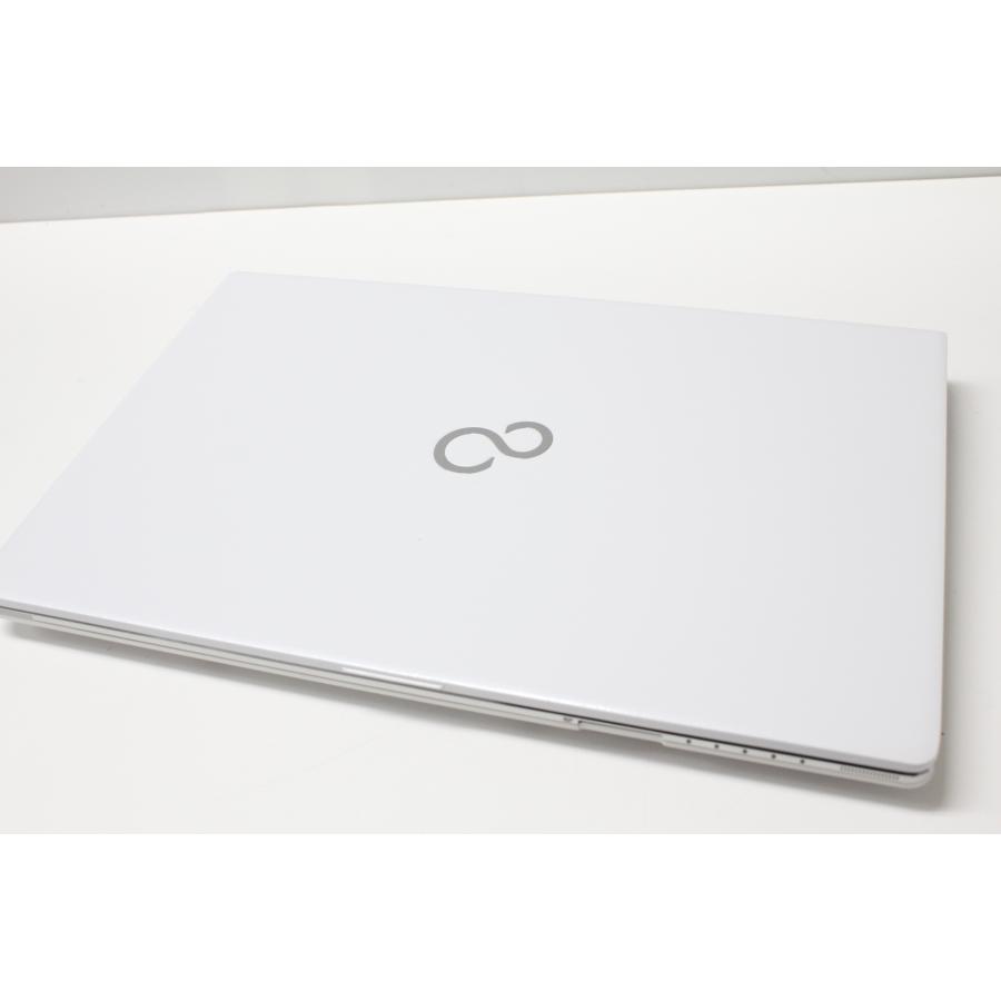 中古ノートPC】富士通〈FMV LIFEBOOK SH76/D2〉Intel Core i5/SSD256GB