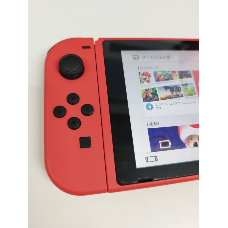 未使用に近い】Nintendo Switch HAC-001(-01)/2021年製/マリオレッド 