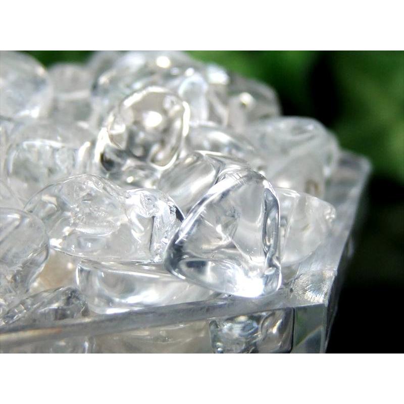4A 水晶 さざれ 中粒サイズ 約200g 平均の大きさ約7mm-16mm 透明水晶さざれ クリスタル ブレスの浄化にピッタリ 全てを清める 万能ストーン 水晶チップサザレ | ブランド登録なし | 01