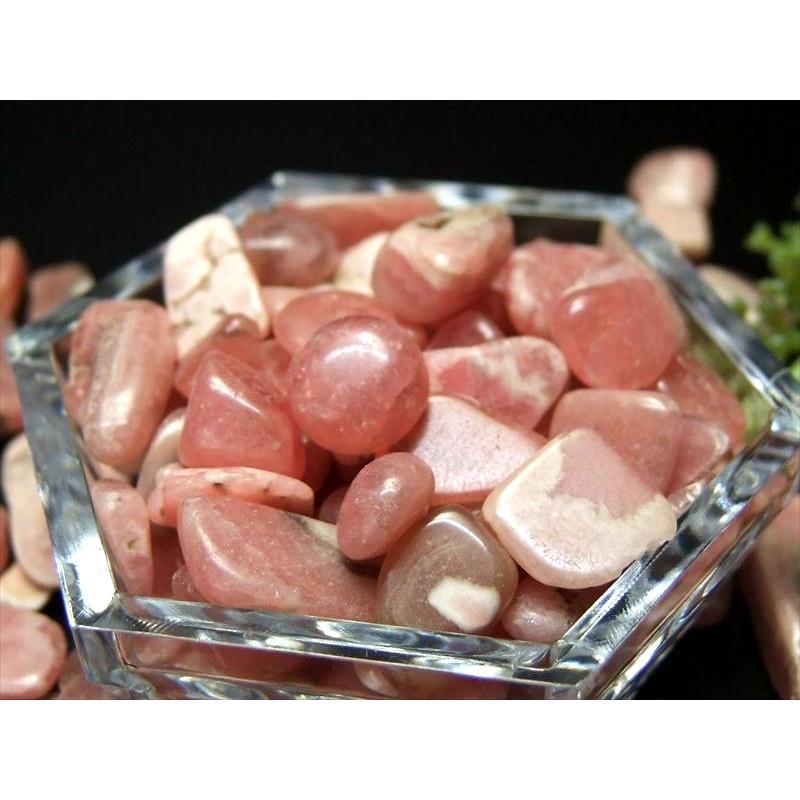 濃いピンク 透明感有り インカローズ さざれ 100g 約5ミリ-17ミリ