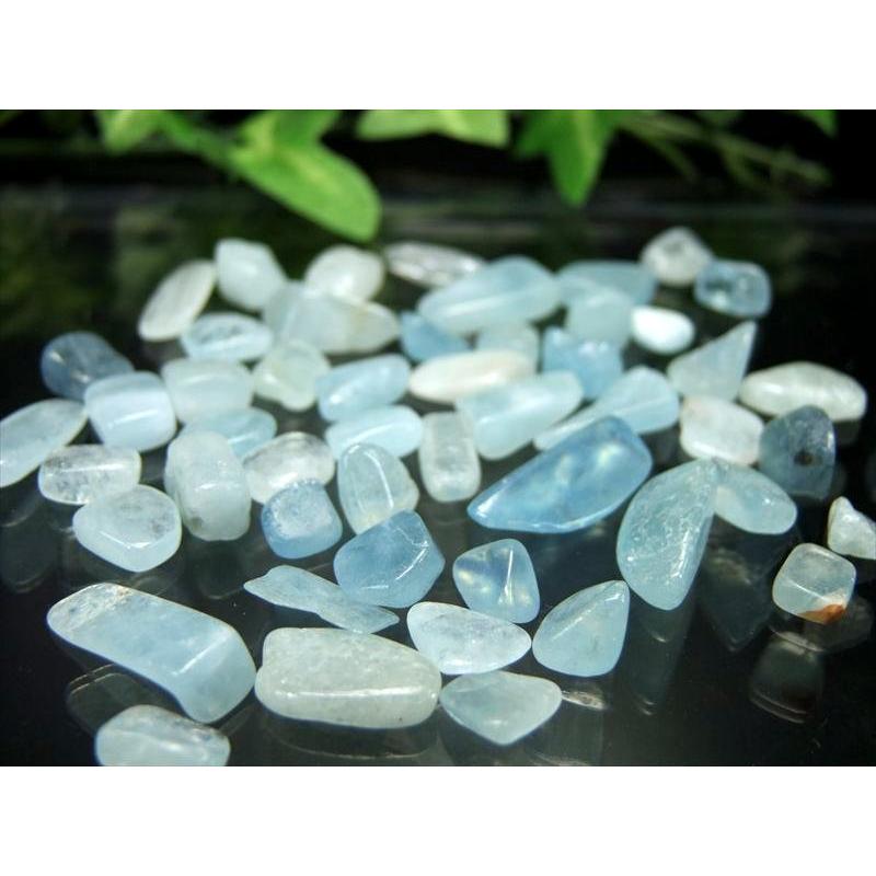 希少 アクアマリン（緑柱石）さざれ石 100g 約6mm-18mm