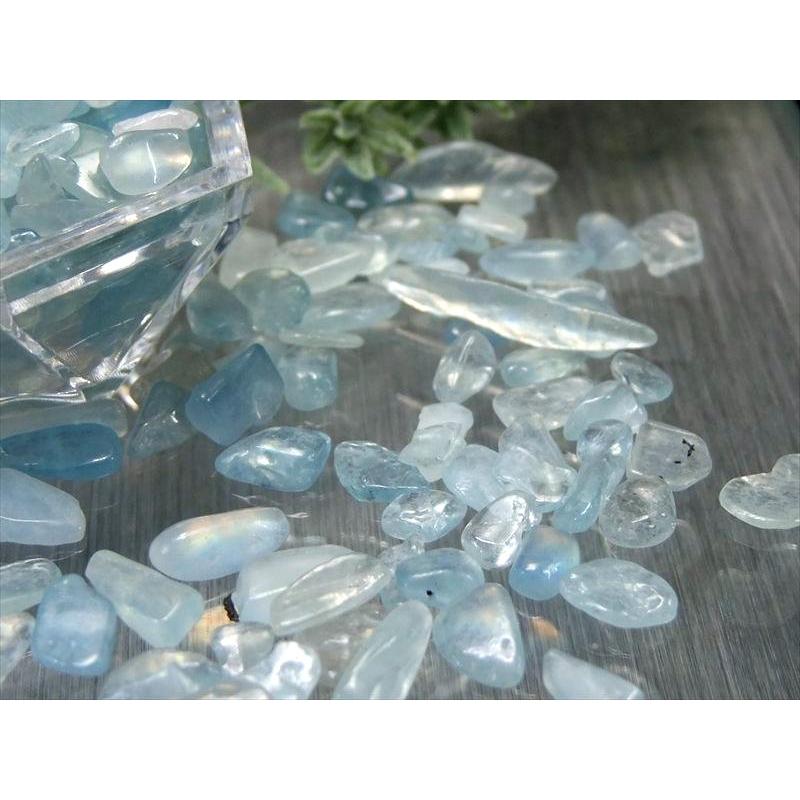 超透明タイプ アクアマリン さざれ石 100g 約5ミリ-14ミリ 限定あるだけ 希少 透明感バツグン 緑柱石 サザレ ブラジル産 sa-s パワーストーン | ブランド登録なし | 04