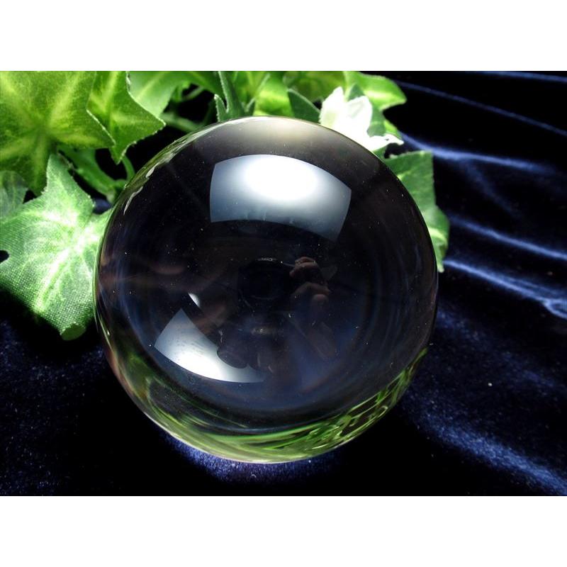 極上の透明感 5A 超透明 天然水晶 丸玉 重さ 175.6g φ50mm 極上天然石 クリスタル台座と豪華BOX付 光で浮かび上がる天使のハシゴ まるで幻想的な薄明光線 | 開運 | 05