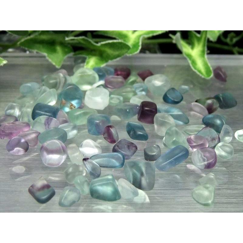 中粒 マルチカラーフローライト 蛍石 さざれ 約200g 粒約5mm-18mm 美麗