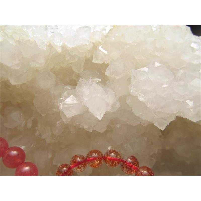 特大 モロッコ産ジオード 晶洞 水晶 原石 約4kg-7kg 希少鉱物共生タイプも 完全浄化に 極上キラキラ水晶 モロッコ産 cl-p パワーストーン 天然石 | ブランド登録なし | 05