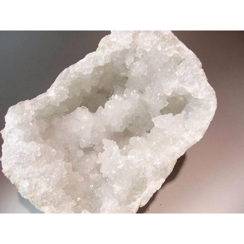 超特大 モロッコ産ジオード 晶洞 水晶 原石 約10kg-12kg 希少鉱物共生タイプも 完全浄化に 極上キラキラ水晶 モロッコ産 cl-p パワーストーン 天然石 | ブランド登録なし | 01