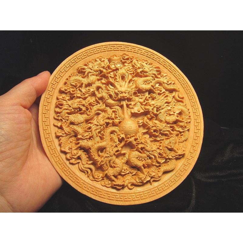 竜生九子 龍彫り 台付き お皿型置物 直径約142mm 5A極上彫り 木彫り