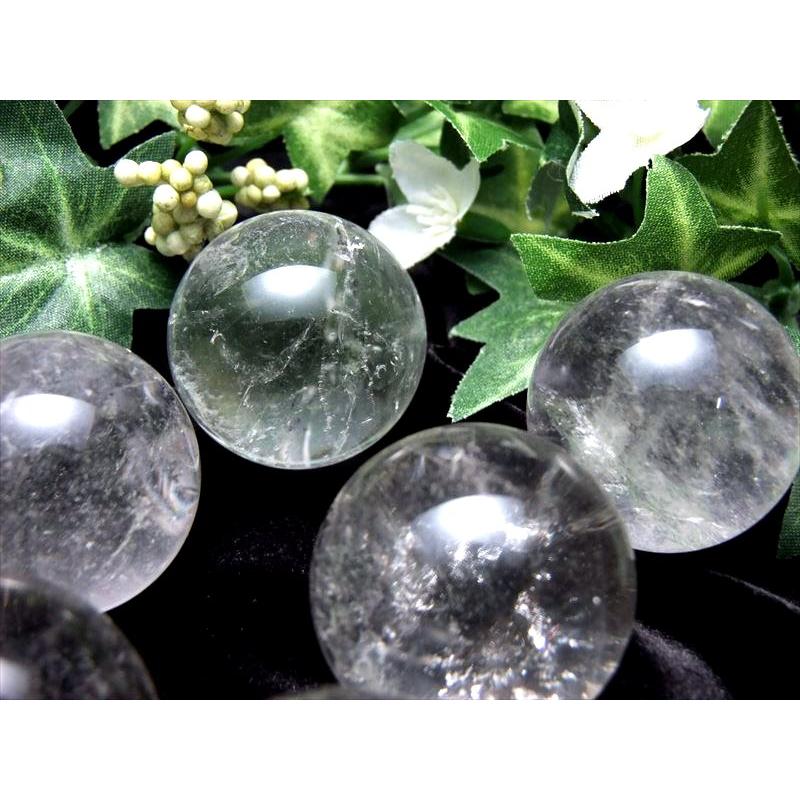 天然透明水晶 丸玉 直径24mm-26mm すべての浄化と純粋さの象徴 お守りにも クリスタルスフィア ブラジル産 ma-s パワーストーン 天然石 | ブランド登録なし | 02