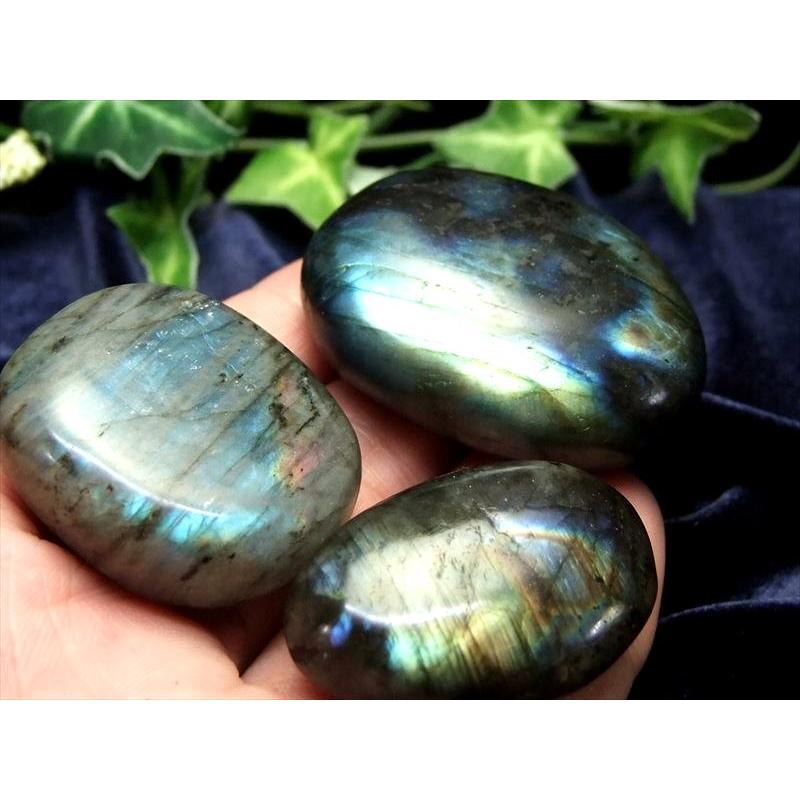 ラブラドライト タンブル 約200g入り 約3-5個入り 大人気つやつやタンブル ブルーシラー 天然石 パワーストーン マダガスカル産 tn-s パワーストーン | ブランド登録なし | 01