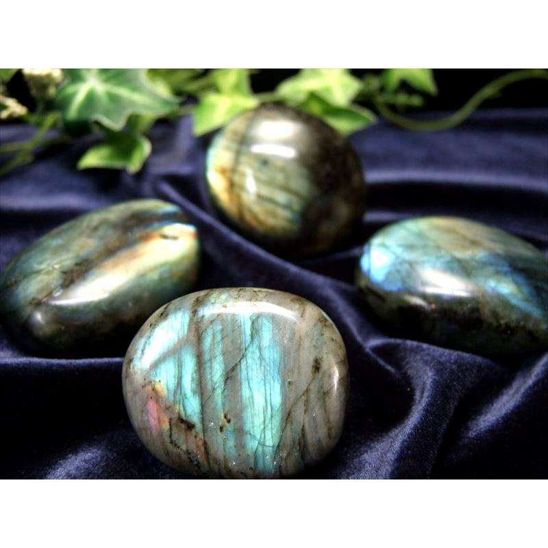 ラブラドライト タンブル 約200g入り 約3-5個入り 大人気つやつやタンブル ブルーシラー 天然石 パワーストーン マダガスカル産 tn-s パワーストーン | ブランド登録なし | 04