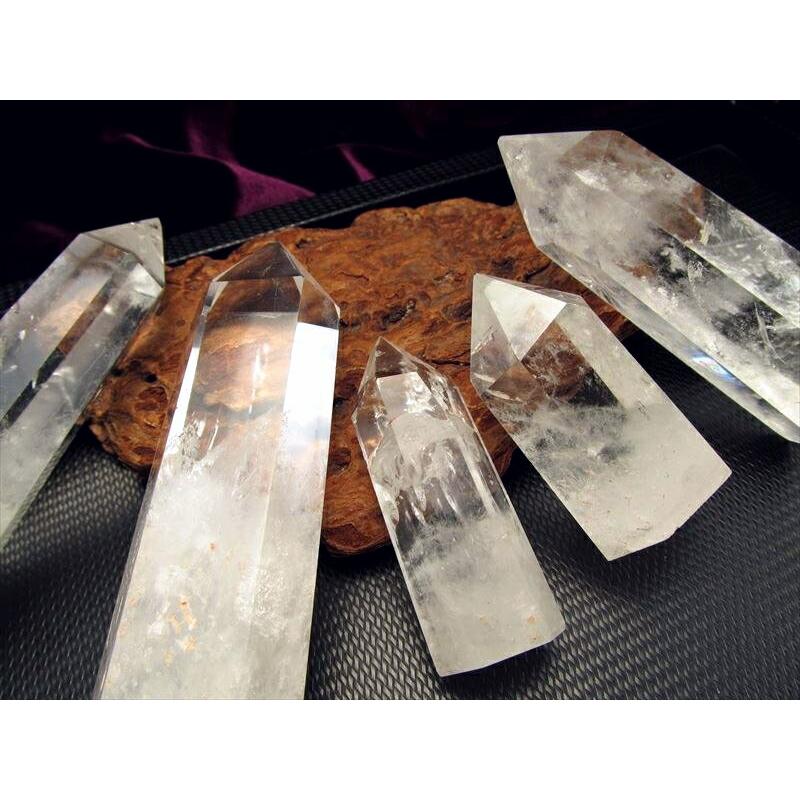 天然透明 水晶ポイント 六角柱 30グラム-40グラム 透明感抜群 手ごろな