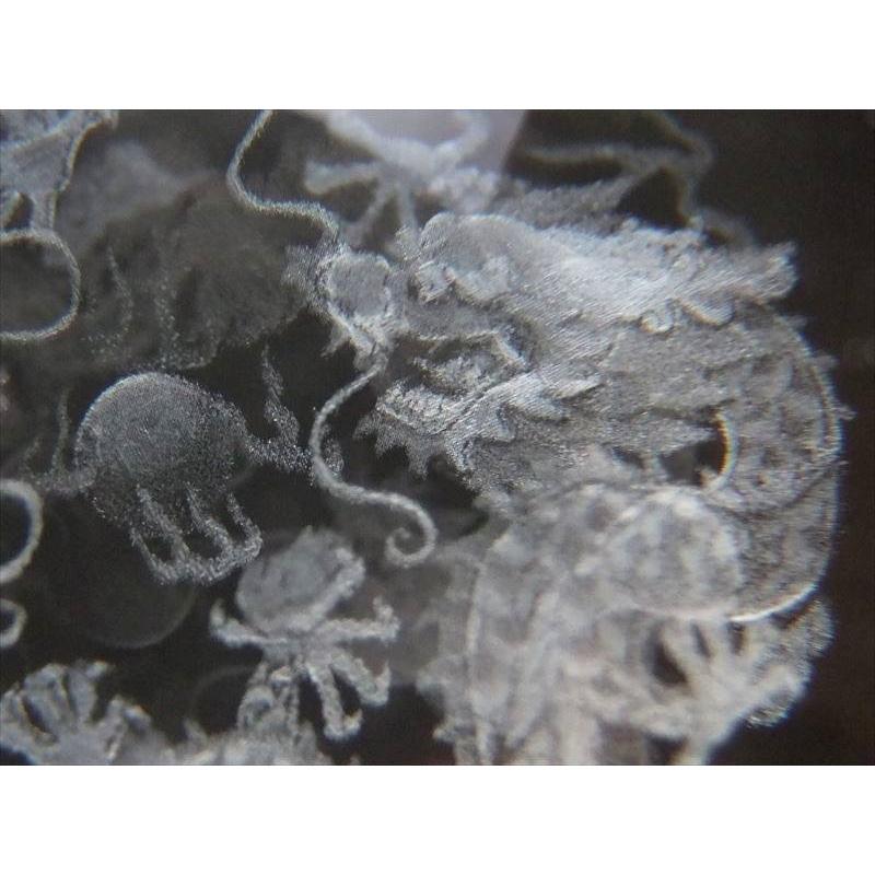 大吉開運 五本爪の双龍 2匹の龍神 人工水晶丸玉 直径約80mm レーザー