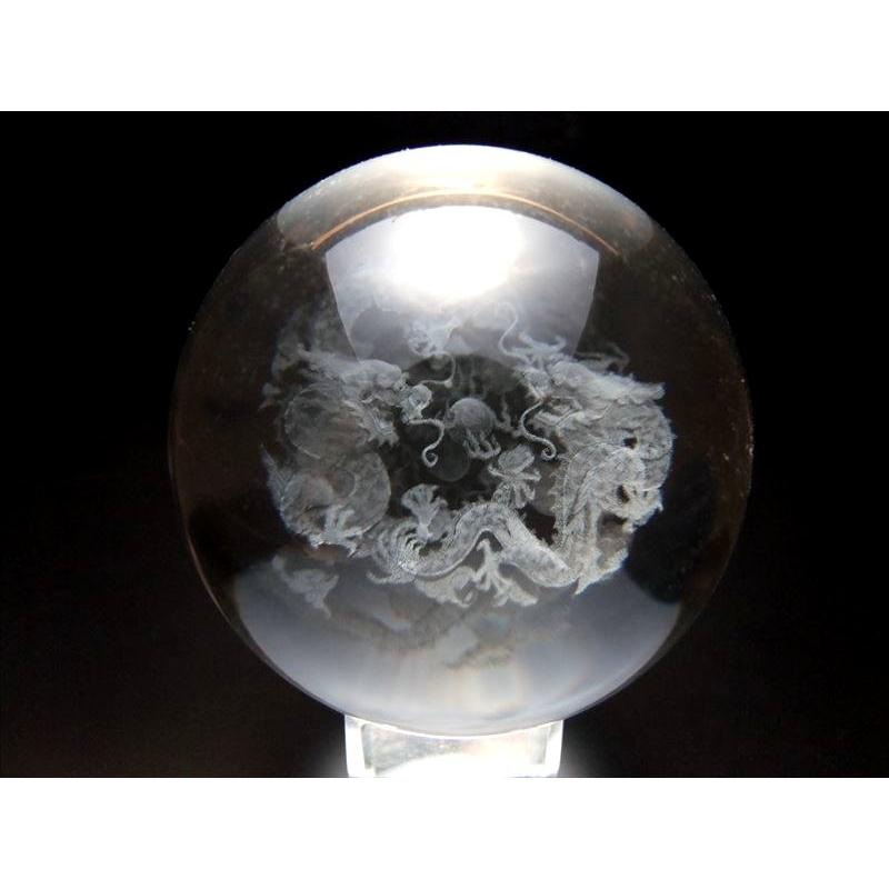 五本爪の双龍 (2匹の龍神) 丸玉 クリスタルガラス製 専用台座付き 直径