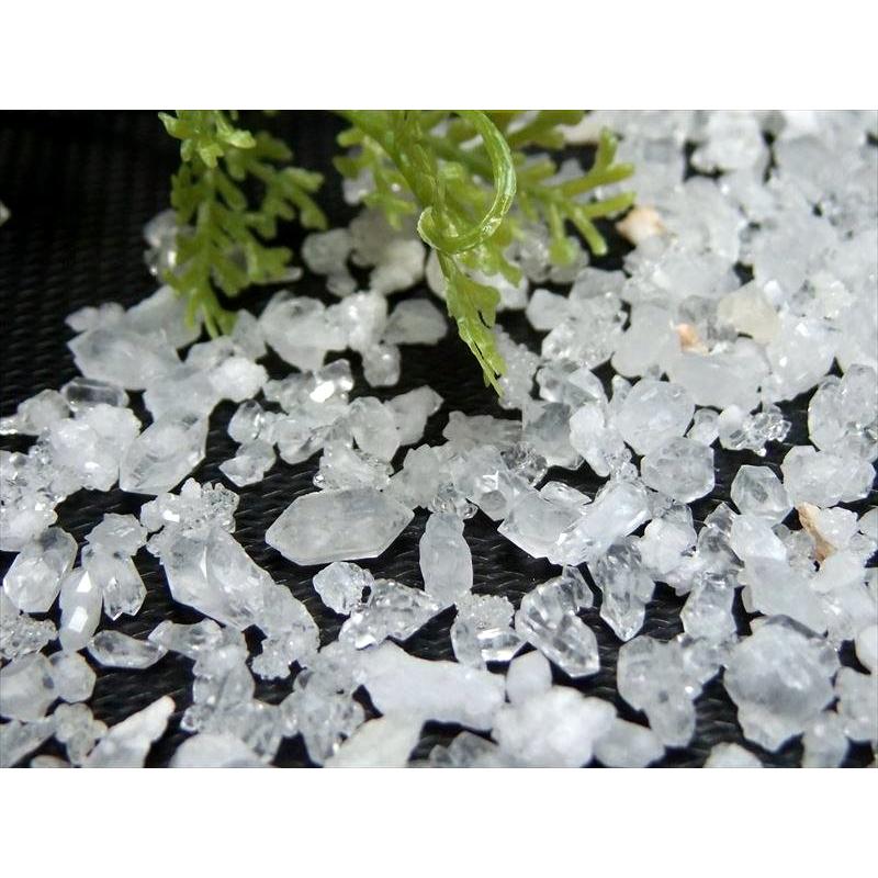 希少な天然ダブルポイント結晶 水晶ダブルポイント&カルサイト結晶詰め合わせ 200グラム入り 平均結晶サイズ5mm-10mm 小サイズ モロッコ産 sa- | ブランド登録なし | 05