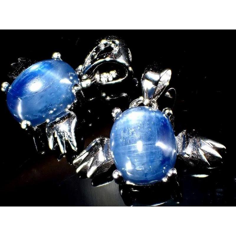 ✨蛇 彫刻アクアマリン✨とカイヤナイトシリカ