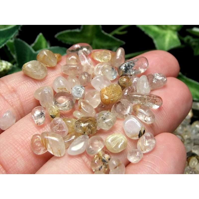 17周年記念価格 つるんと丸 小粒 ゴールドルチル 針入り 水晶さざれ 粒サイズの約5ミリ-9ミリ 200g 金運 勝負運 限定 ルチルクォーツサザレ ブラジル産 | ブランド登録なし | 02