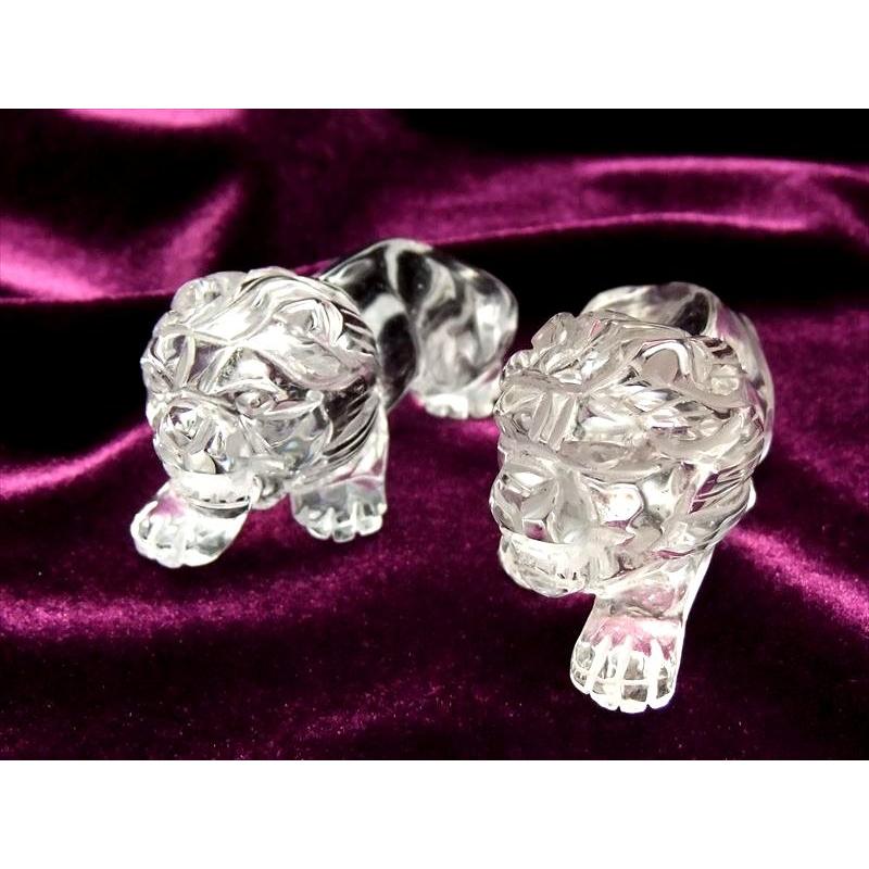 新品美品　天然石彫刻 獅子セット 2匹セット ヒマラヤ産天然水晶 獅子 彫り置物 長さ50mm前後 1体