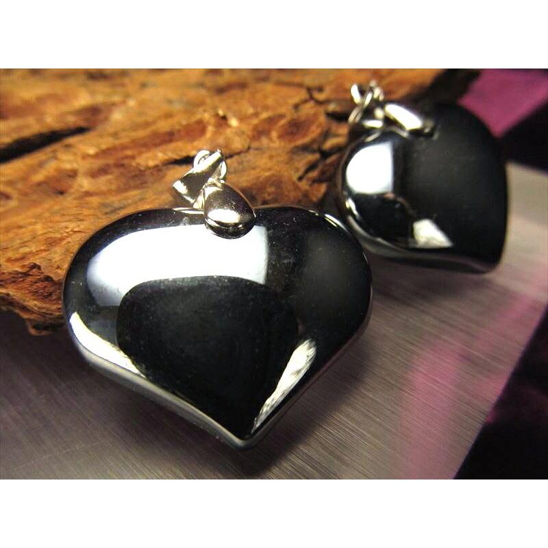 ★厳選お買得★高純度テラヘルツかっさ【ハート型♡ペンダントトップ】❤️ テラヘルツ鉱石 ハート型 ペンダントトップ 横約26mm 1個売り 可愛い