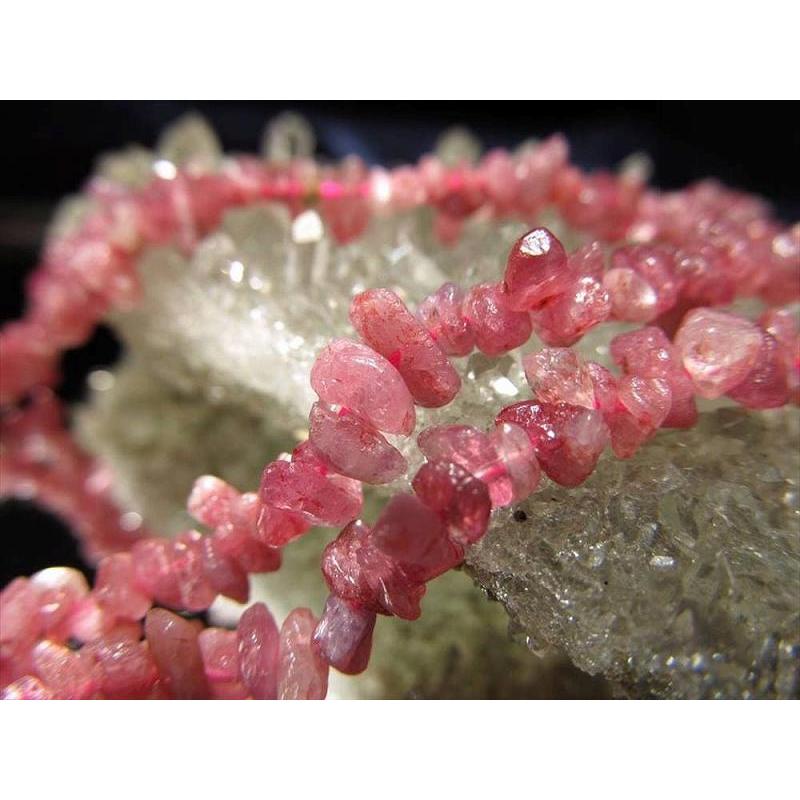 角タイプ ピンクトルマリンさざれ 連 約2mm-5mm 一連 約38-40cm 濃いピンク 透明感抜群 ブラジル産 rn-p パワーストーン 天然石 | ブランド登録なし | 02