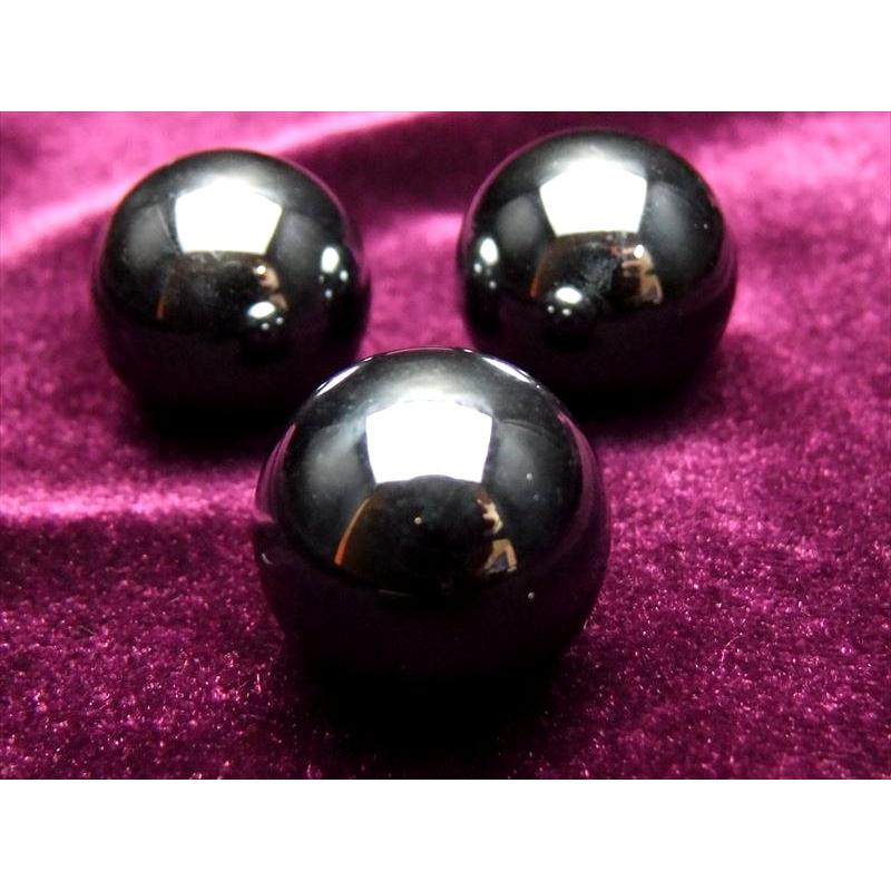 テラヘルツ鉱石 丸玉 直径約20mm 10g チビ丸玉 つやつや光沢で鏡のような表面 話題の 高純度 テラヘルツ 鉱石 2026年 検査機関にて検査済み 本物保証 | ブランド登録なし | 02