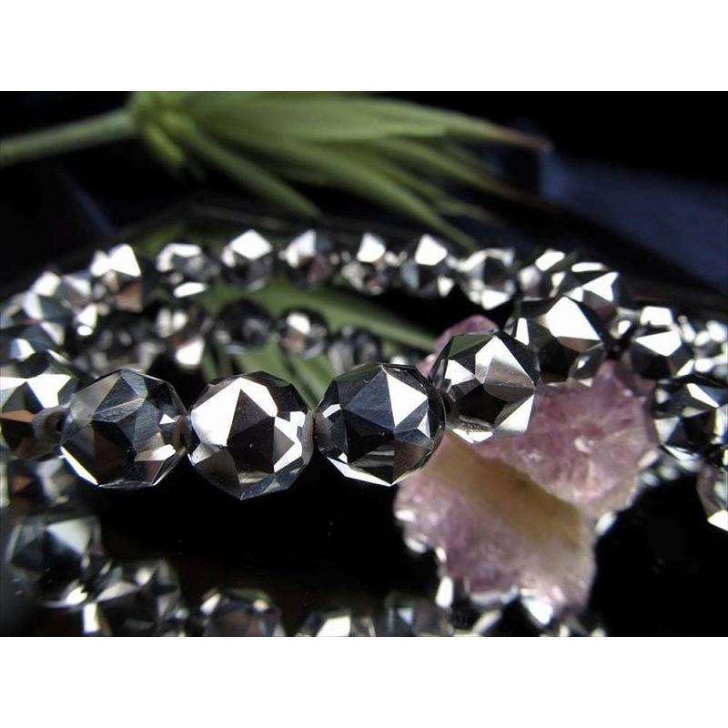 テラヘルツ鉱石 スターカット ブレスレット 12mm×16珠前後 極上スターカット 話題の 高純度 テラヘルツ 鉱石 2026年 検査機関にて検査済み 本物保証 | ブランド登録なし | 02