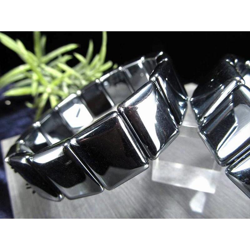 テラヘルツ鉱石 バングル ブレスレット Lサイズ W=18mm×15珠 プレートカット シンプルデザイン 話題の 高純度 テラヘルツ 鉱石 2020年 検査機関にて検査済み | ブランド登録なし | 02