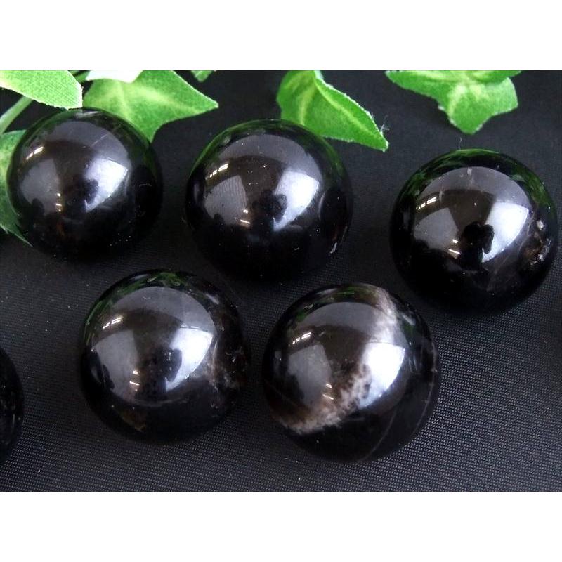 3A 黒水晶 モリオン 丸玉 置物 1個売り 直径約50mm-52mm 大人気 モリオンスフィア 魔除け 厄除けの黒い水晶 チベット産 パワーストーン 天然石 | ブランド登録なし | 04
