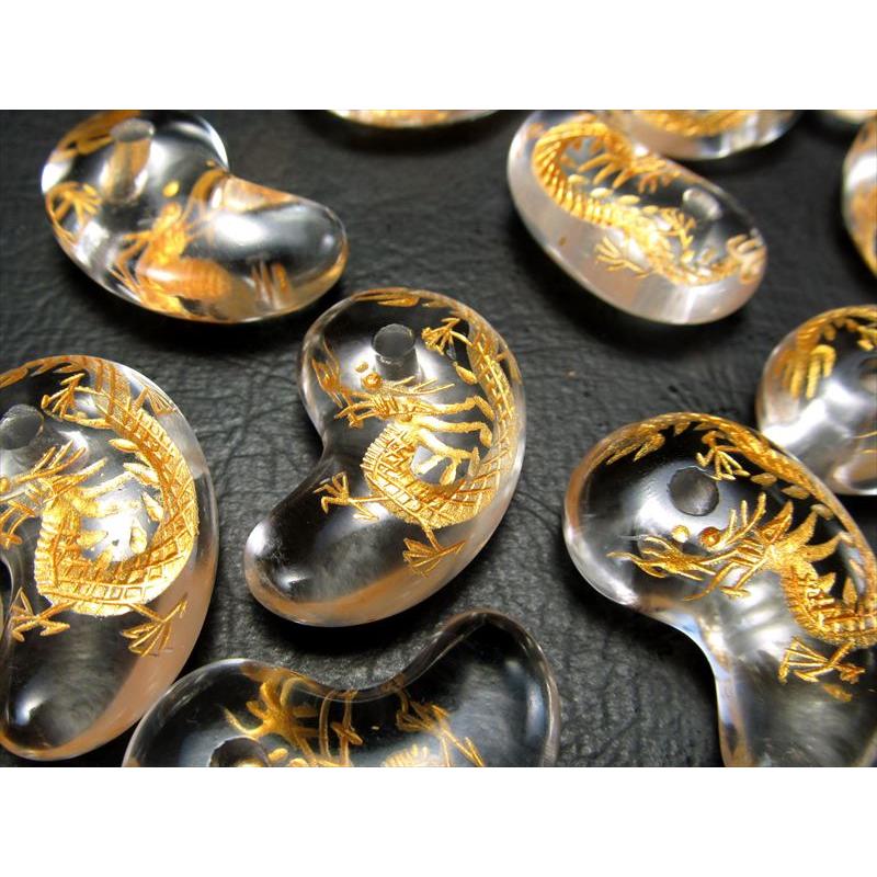 天然石　いろいろ　玉　彫り物　セット 1個売り 縦約30mm×横約19mm 龍 金彫り水晶勾玉(まがたま) 天然石