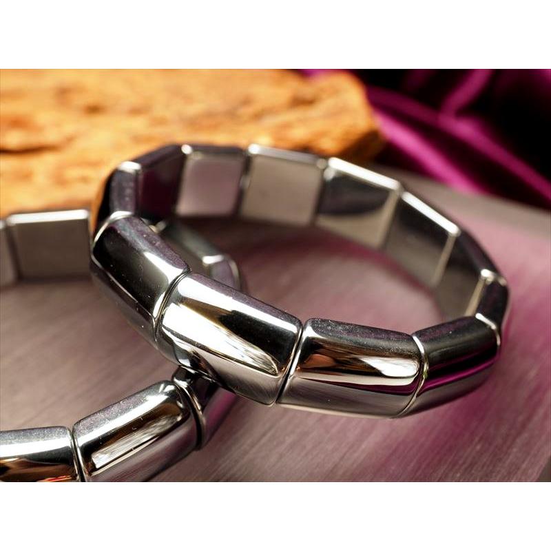 テラヘルツ鉱石 バングル ブレスレット 幅約11-12mm 内径約16.5cm つやつや鏡面仕上げ ハーフラウンドタイプ 話題の 高純度 テラヘルツ 鉱石 2020年 | ブランド登録なし | 02