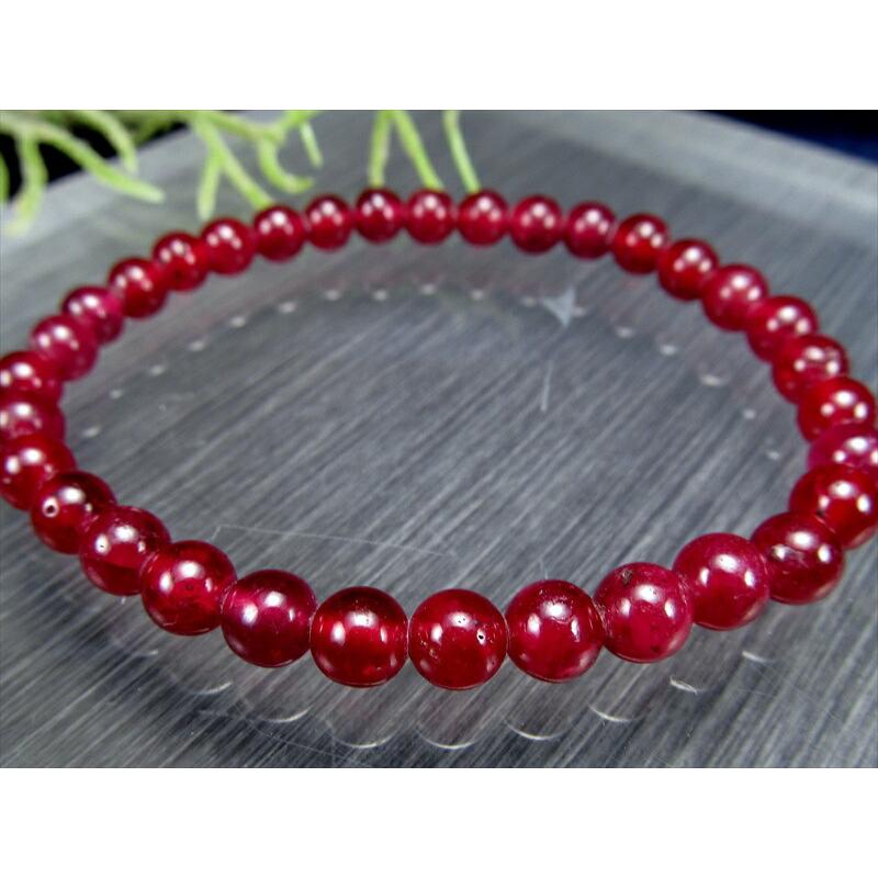 店頭展示中 ロイヤルクラス S級 宝石質 ルビー 紅玉 ブレスレット 6mm