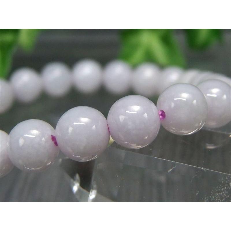 ほんのりラベンダー ラベンダー翡翠 ブレスレット 8mm×23珠 豊かな人生