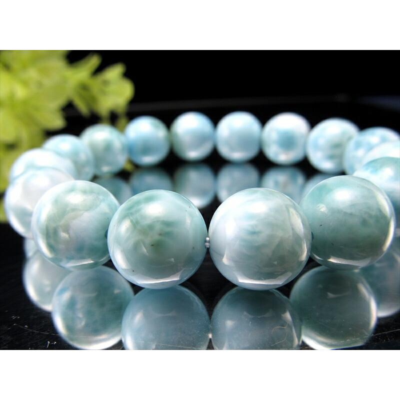店頭展示中 3A ラリマー ブレスレット 12.5mm-13mm × 16珠 曹灰針石 愛と平和の石 カリブ海の宝石 一点もの ドミニカ共和国産 パワーストーンの画像