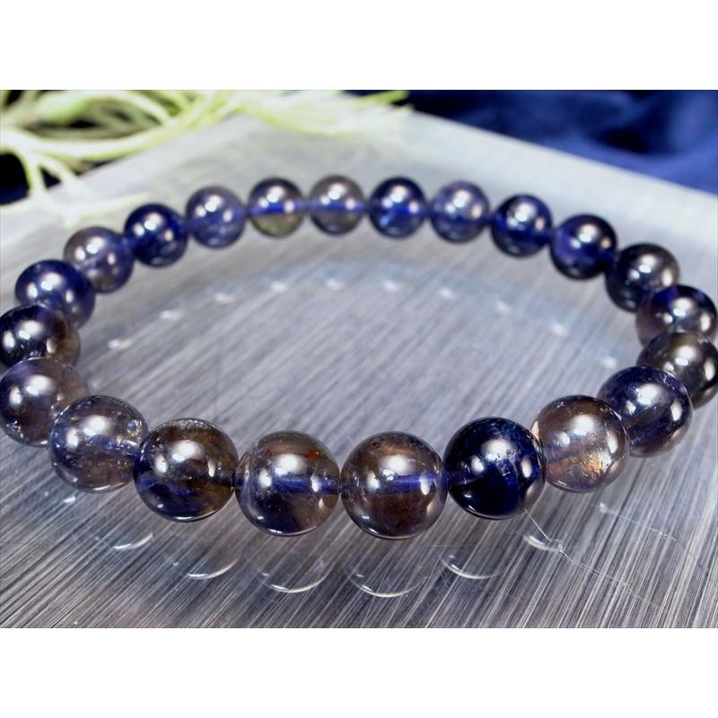 神秘的カラーチェンジ アイオライト コーディエライト/菫青石