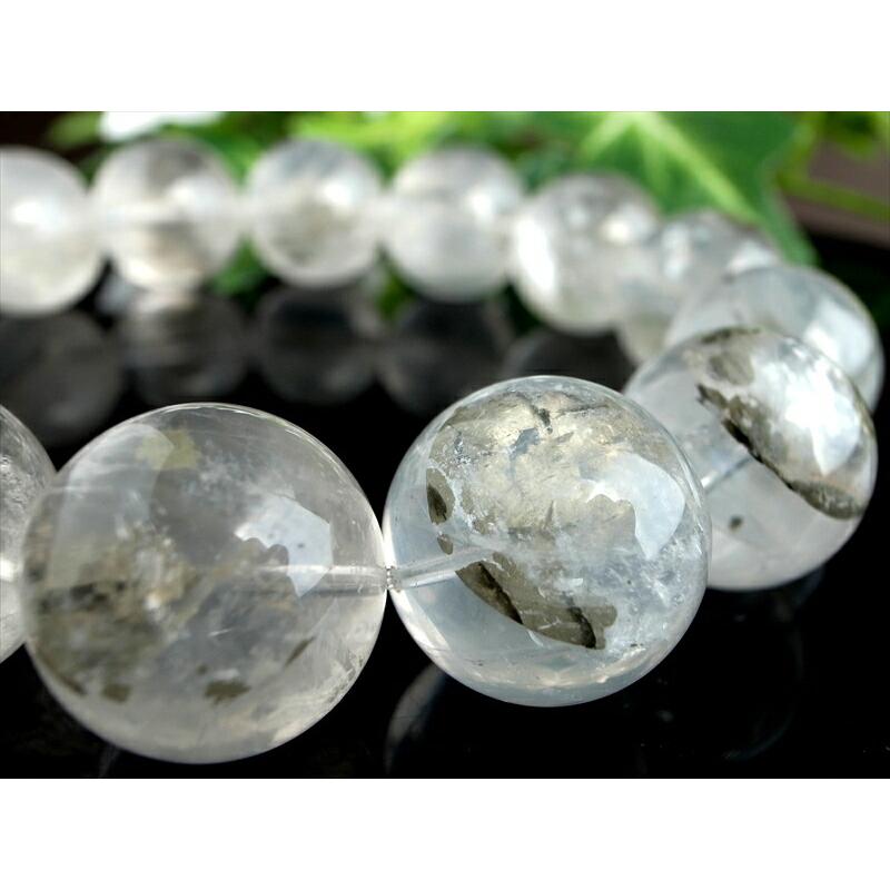 店頭展示中 4A マーカサイトインクォーツ 白鉄鉱入り水晶 ブレスレット 