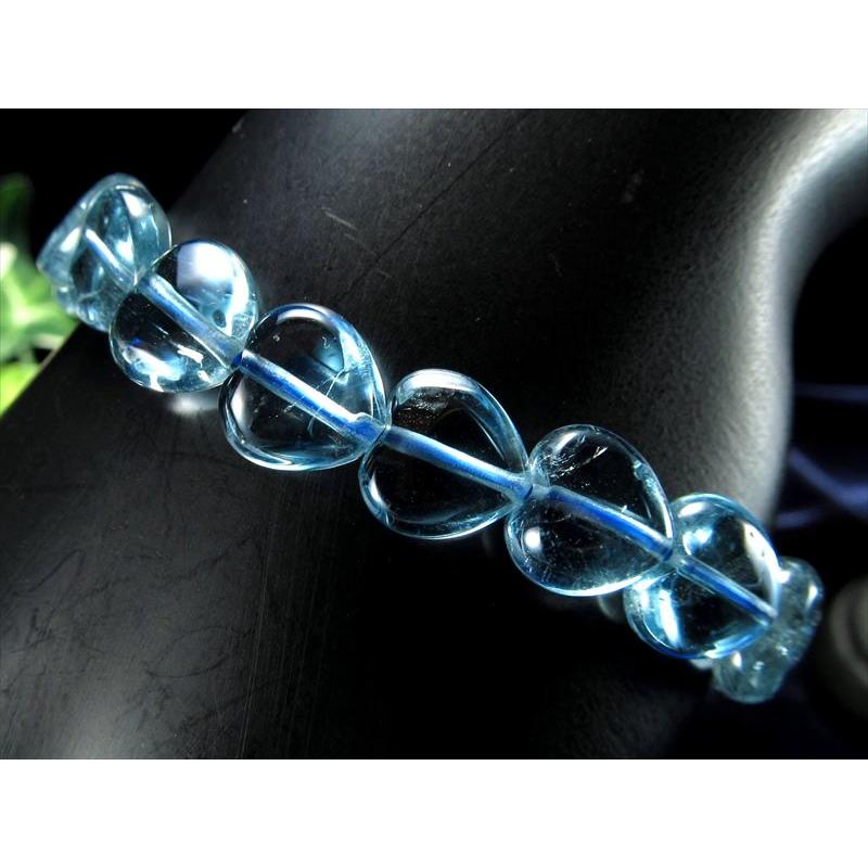 3A+ ぷっくり可愛いハート型 ブルートパーズ ハート型ブレスレット 幅