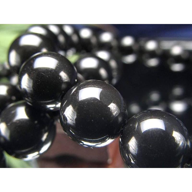 艶やかな漆黒の輝きが魅力 十勝石ブレスレット 約9.5mm-10mm×20珠前後 北海道の大地が育んだ希少な天然ガラス 国産の黒曜石 災厄を払い進むべき道を示す石 | ブランド登録なし