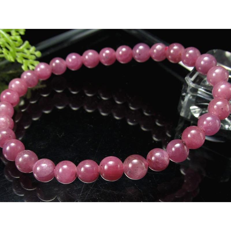 8.5mmミャンマー産ルビーブレスレット 宝石質グレード 占い・開運