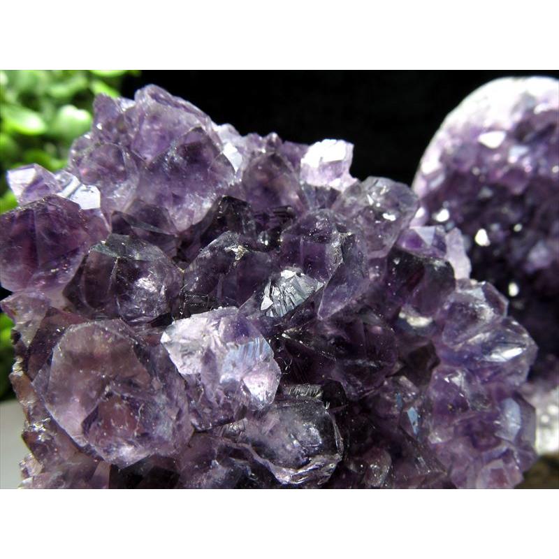 4A+ 濃い発色タイプ アメジストクラスター スタンドタイプ 重さ100g