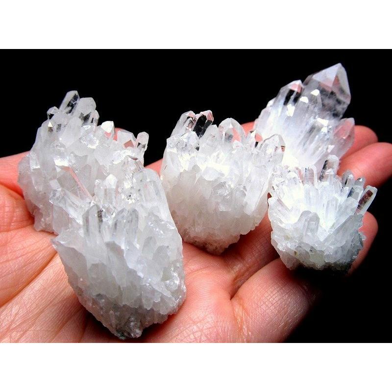 【超高品質】  透明度抜群 水晶クラスター 四川省産 天然石 浄化 大きめ 特大 楽天市場】【26日01:59までクーポンで最大11％OFF】○【1個売り