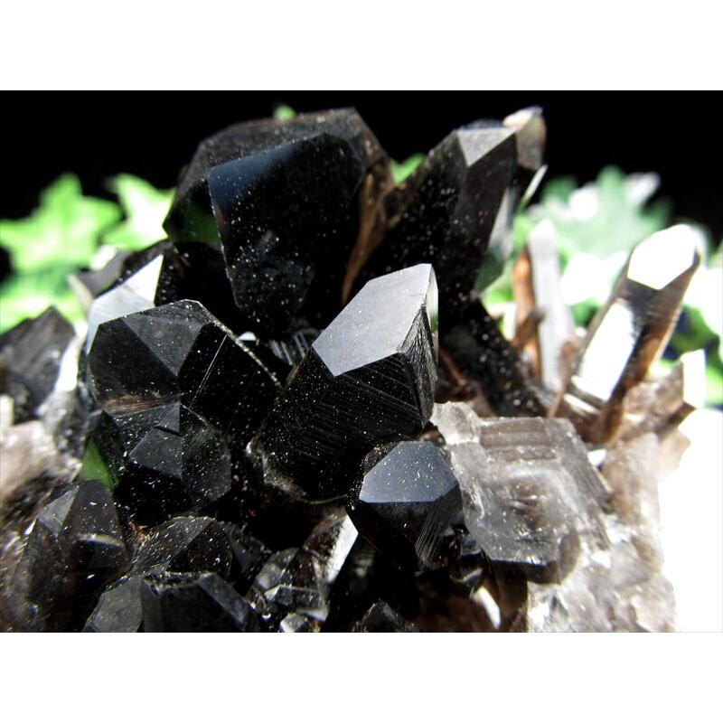 待望の再入荷 アーカンソー州産 モリオン結晶クラスター 最大幅約84mm