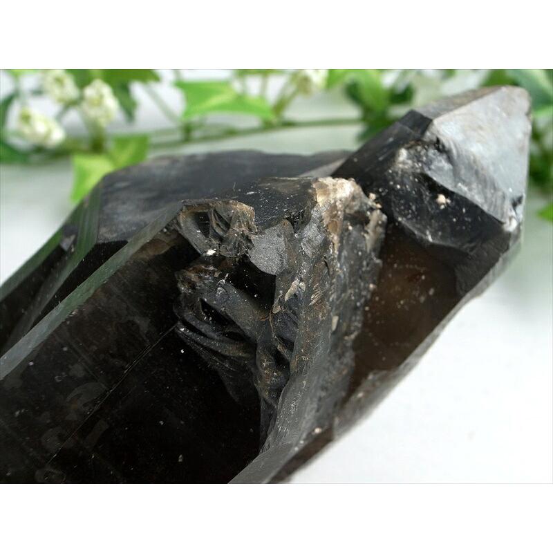 天然の黒光り 天然 黒水晶 モリオン クラスター原石 重さ341g 最大幅約