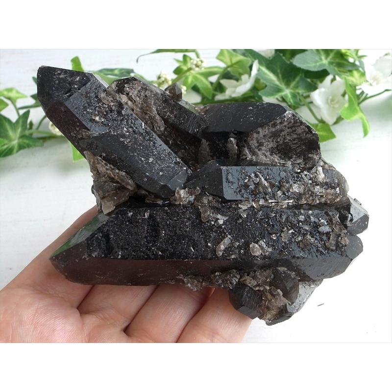 天然の黒光り 天然 黒水晶 モリオン クラスター原石 重さ295g 最大幅約