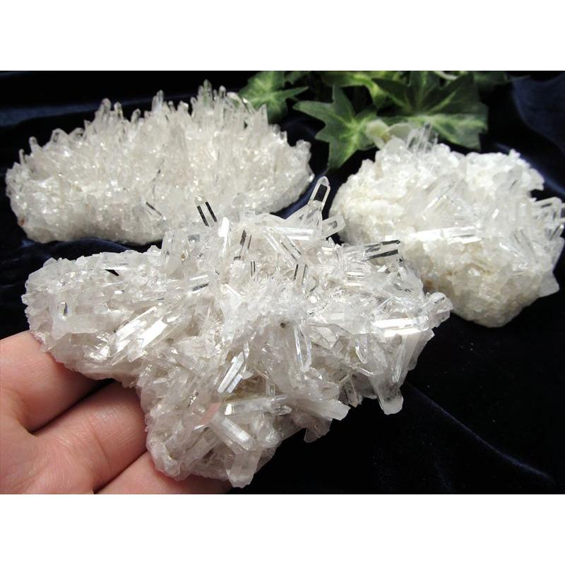 水晶クラスター　原石　重さ1キロ以上 5A 四川省産 水晶クラスター原石 1個売り 重さ約30g-40g 超透明結晶 超